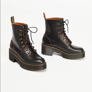 Doc martens Leona style